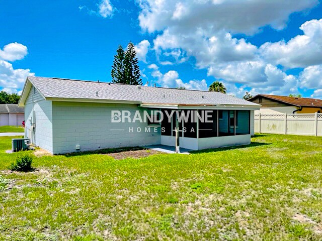 Building Photo - 805 Sprucewood Ln