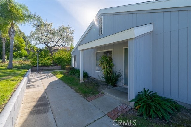 Building Photo - 1044 Cyn Spg Ln