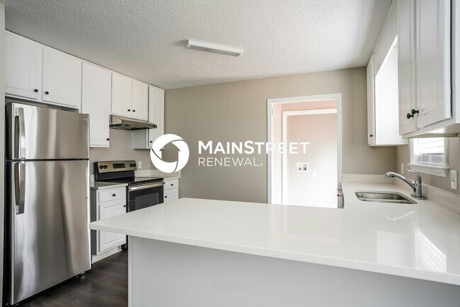 Building Photo - 3 Bedroom Pet-Friendly Home in Raleigh, NC...