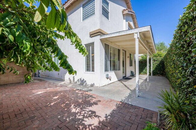 Building Photo - 1760 Taylor Ln