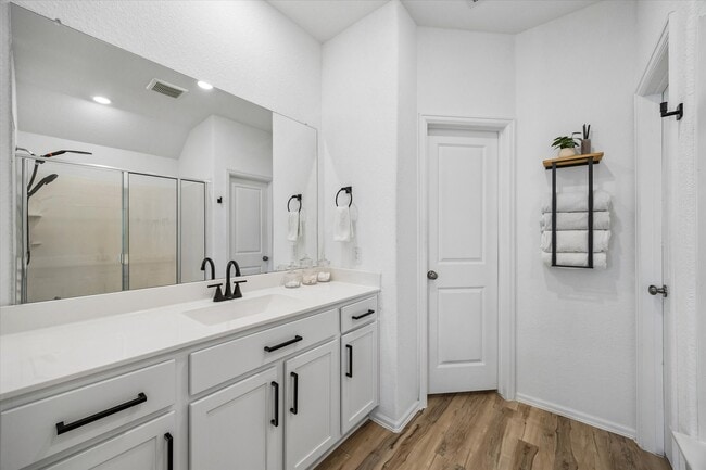 Building Photo - 7511 Greenbriar Cayon Ln