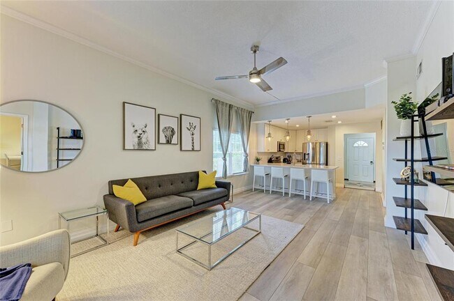 Building Photo - 3605 54th Dr W