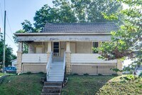 Building Photo - 491 Allyn St