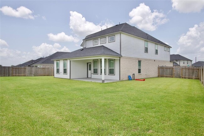 Building Photo - 3207 Tilley Dr