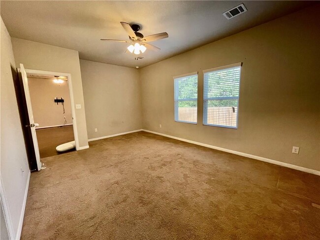 Building Photo - 412 Westminster Dr