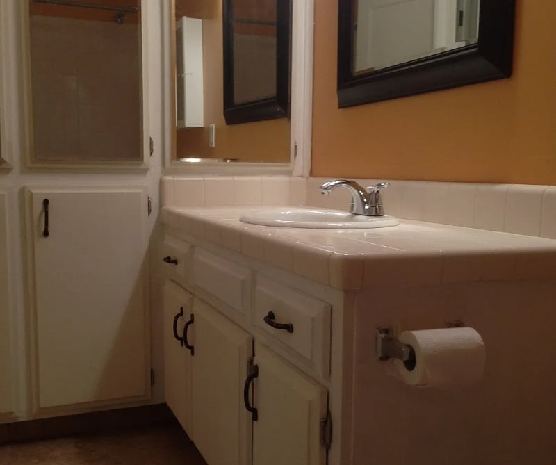 Building Photo - 300 Los Alamos Rd