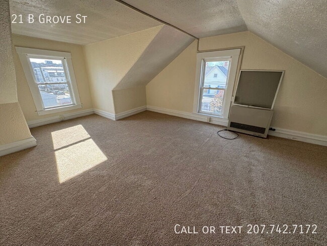 Building Photo - 21 Grove St