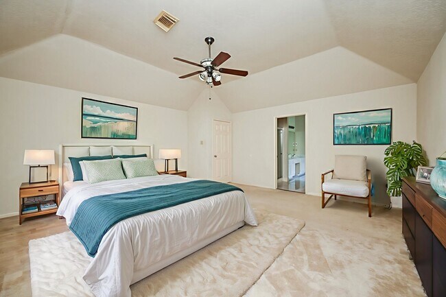 Building Photo - 9731 New Kent Dr