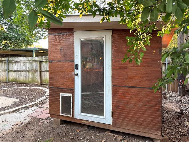 Building Photo - 1505 Ronne Dr