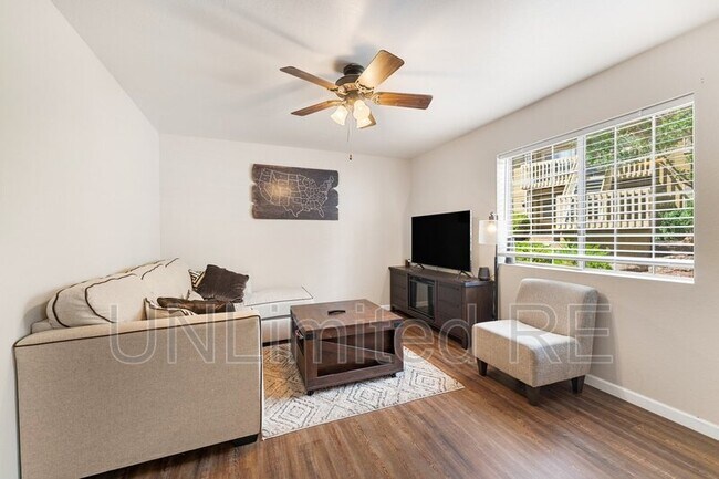 Primary Photo - 1000 N Beaver St