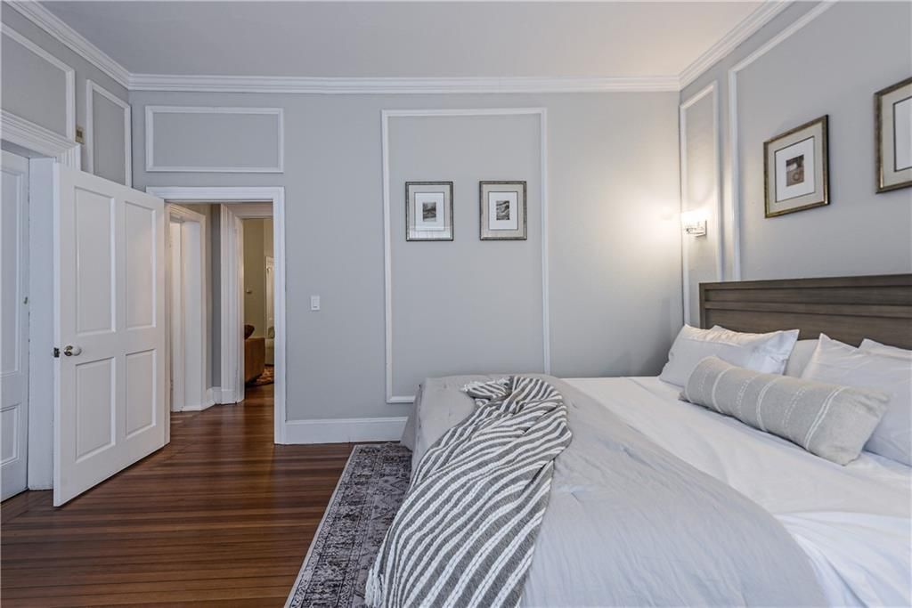 Building Photo - 7 Mt Vernon St