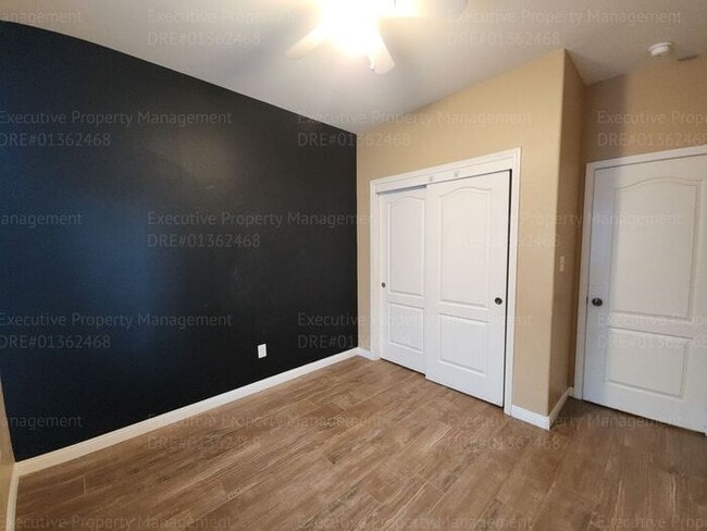 Building Photo - Charming 3 bedroom, 2 bathroom home locate...