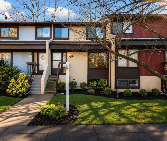 Building Photo - Welcome Home!