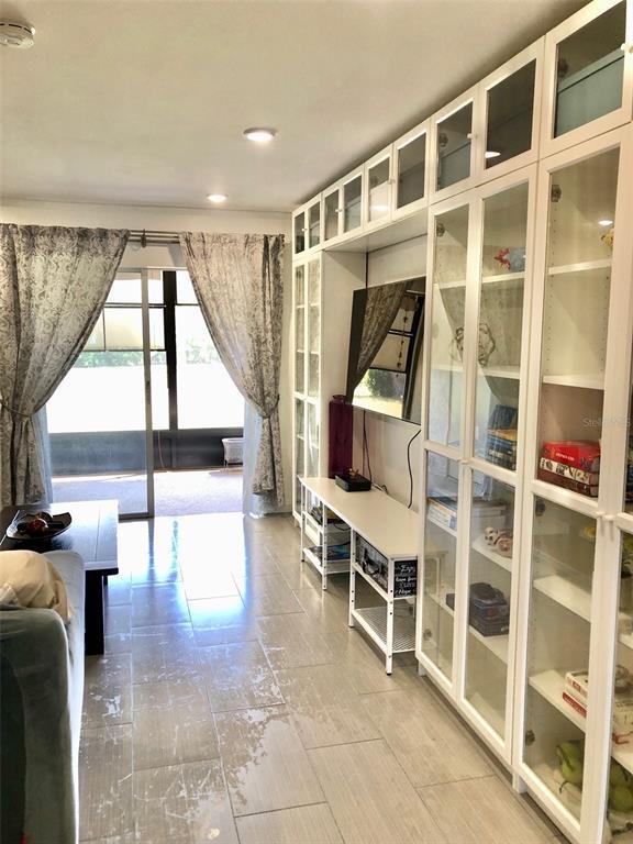 Building Photo - 102 Capri Isles Blvd