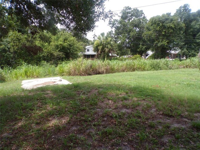 Building Photo - 30109 Elm Rd