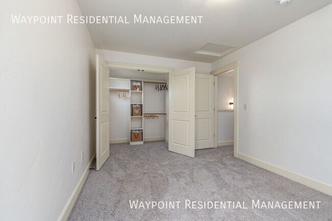 Building Photo - 5956 N Bremerton Pl