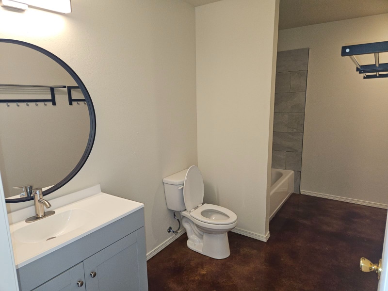 Building Photo - 1902 7th Ave