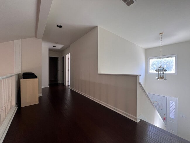 Building Photo - 240 Newberry Ln