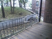 Building Photo - Great 4 Bed Available 8/1/26