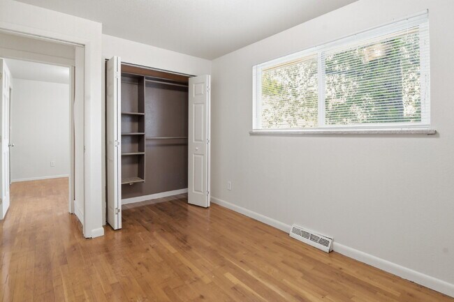 Building Photo - $2,495.95, 4 bed, 1.5 bath with a large backyard.