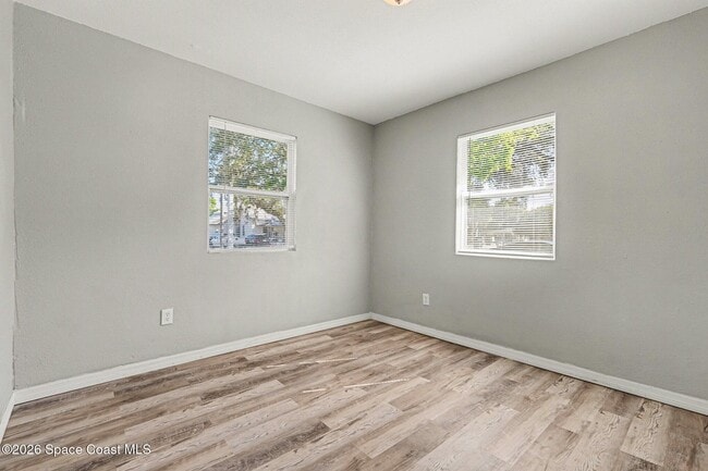 Building Photo - 701 Tropic St