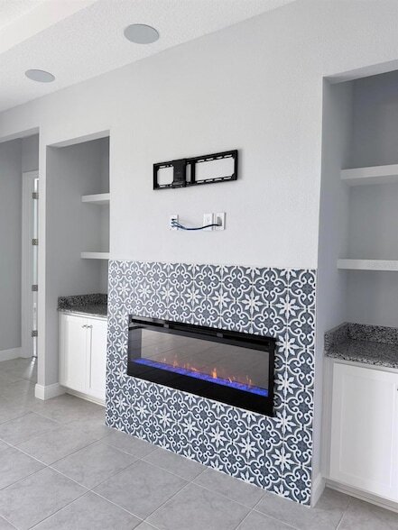 Building Photo - 15373 Lake Killarney Ct