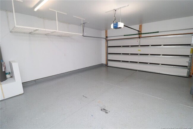 Building Photo - 410 Boscawen Ln