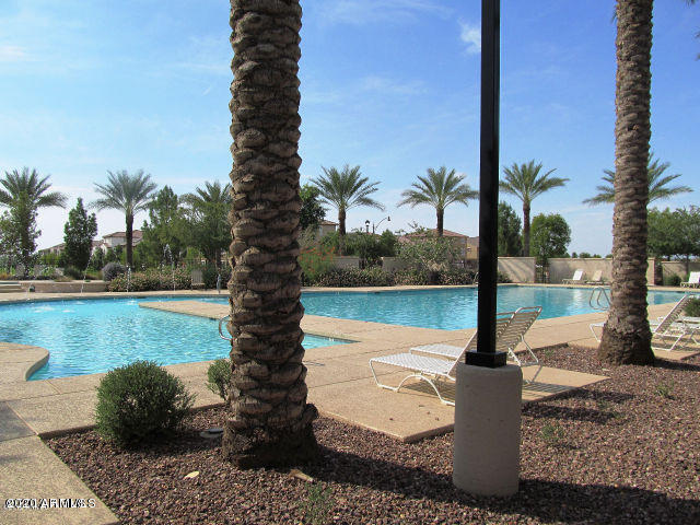 Building Photo - 3854 E Sabra Ln