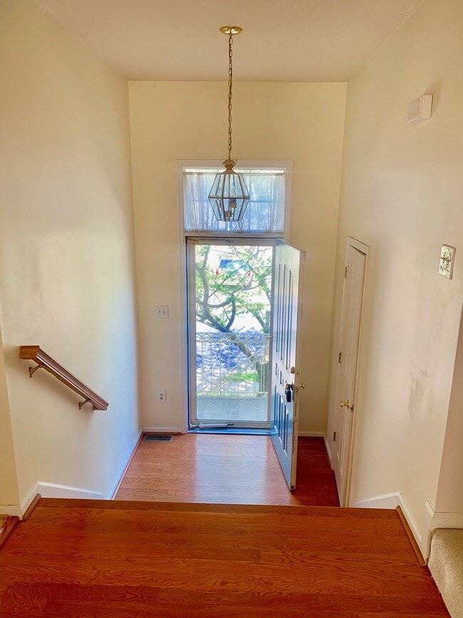 Building Photo - Townhome in Walden! Coming soon!