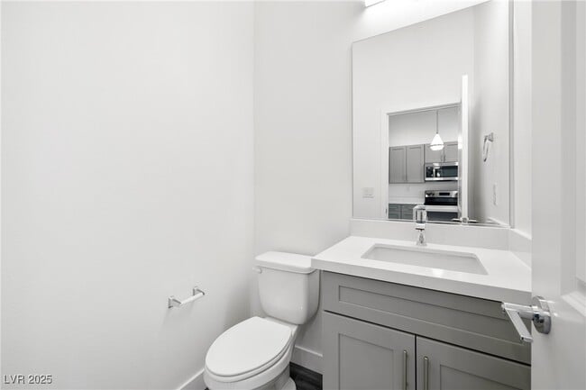 Building Photo - 11480 Roaring Peak Dr