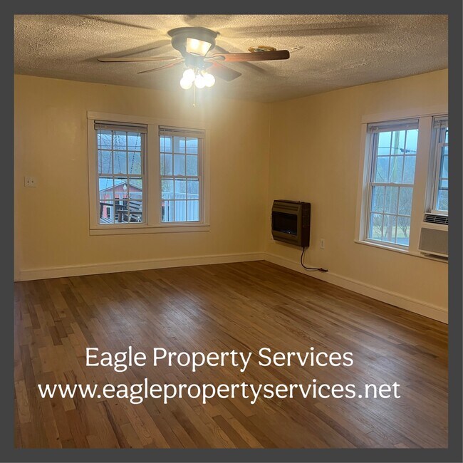 Building Photo - 236 Turvey Nichols Rd