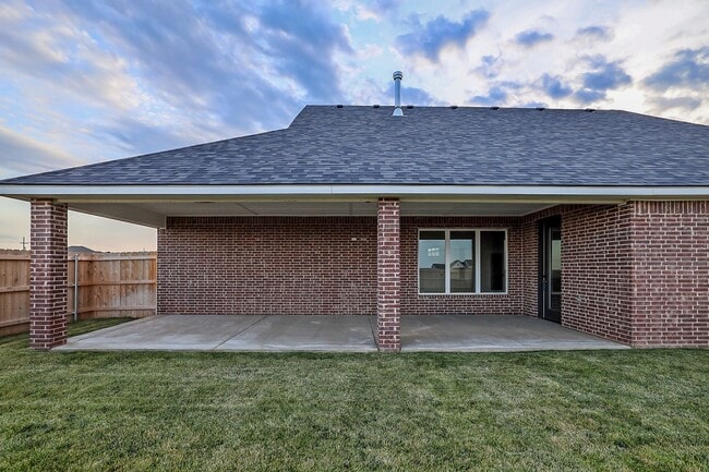 Building Photo - 3251 Tulsa Dr