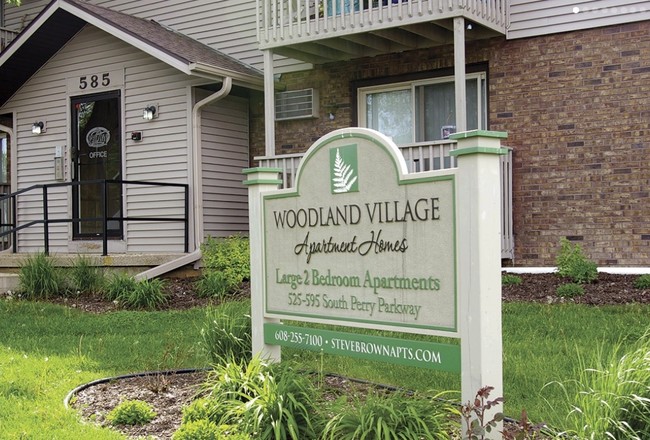 Primary Photo - Woodland Village Apartments