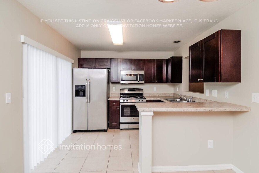 Building Photo - 5701 Tanagergrove Way