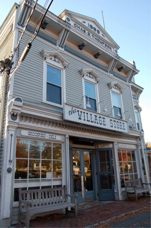 Building Photo - 71 Main St N