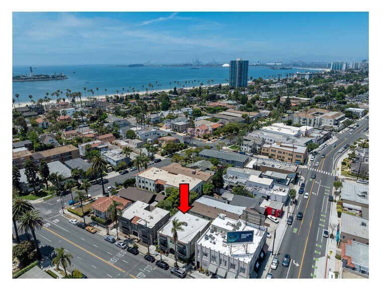 Building Photo - 219 Redondo Ave