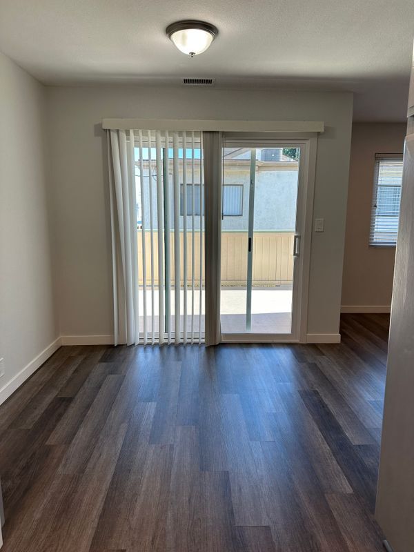 Building Photo - 5238 Hayter Ave