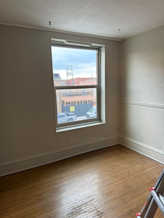 Building Photo - Vogue Building