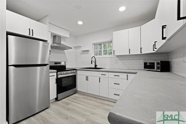 Building Photo - 403 Patton Rd