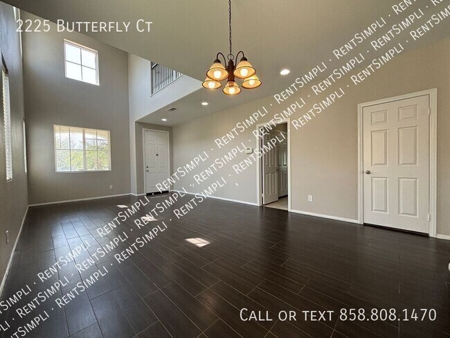 Building Photo - 2225 Butterfly Ct