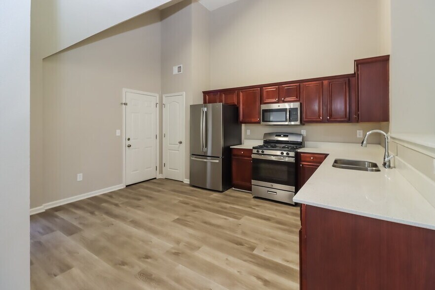 Building Photo - 215 Gilliam Ct