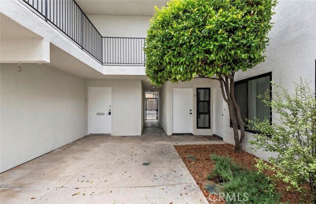 Building Photo - 6679 Linda Vista Rd