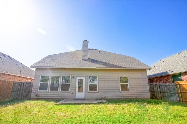 Building Photo - 5105 Spyglass Ln