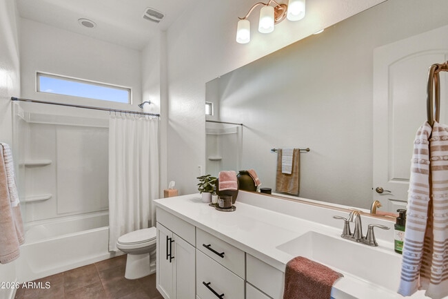 Building Photo - 23018 E Orchard Ln