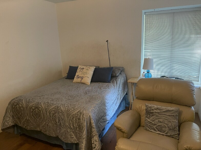 Building Photo - 14391 Wycliff Way