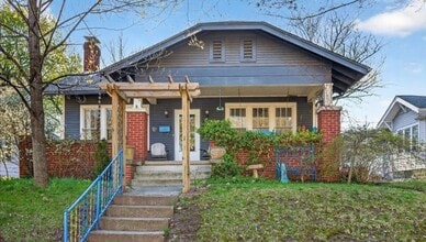 Building Photo - Beautiful 3 Bedroom!