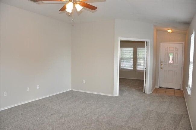 Building Photo - 12817 Paloma Blanca Way