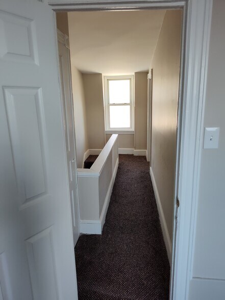 3rd Floor Hallway - 1224 Eckert Ave