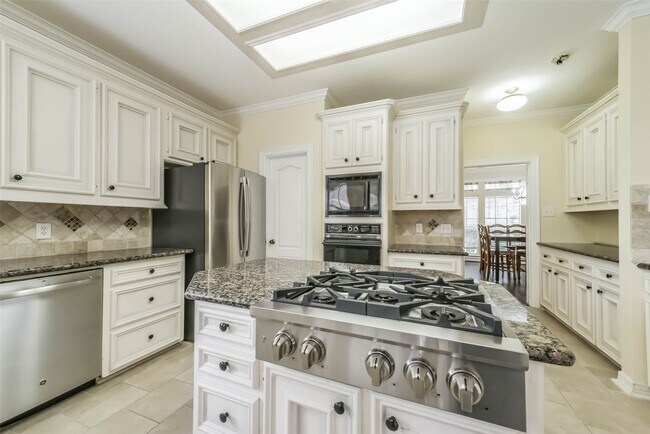 Building Photo - 1706 Galleon Oaks Dr