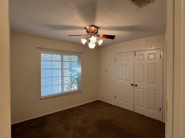 Building Photo - 1803 Foxlake Dr